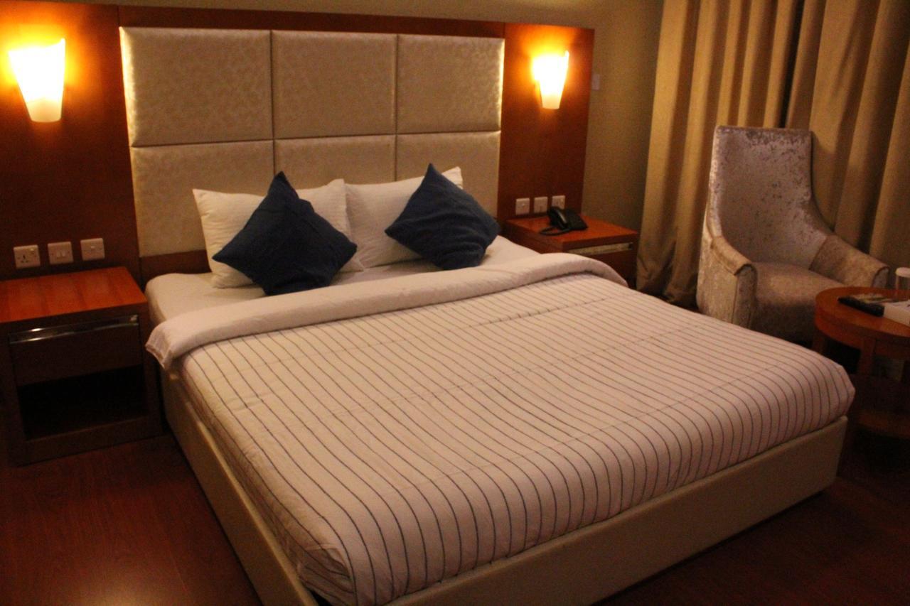 White Moon Al Sadd Khách sạn hẻo lánh
