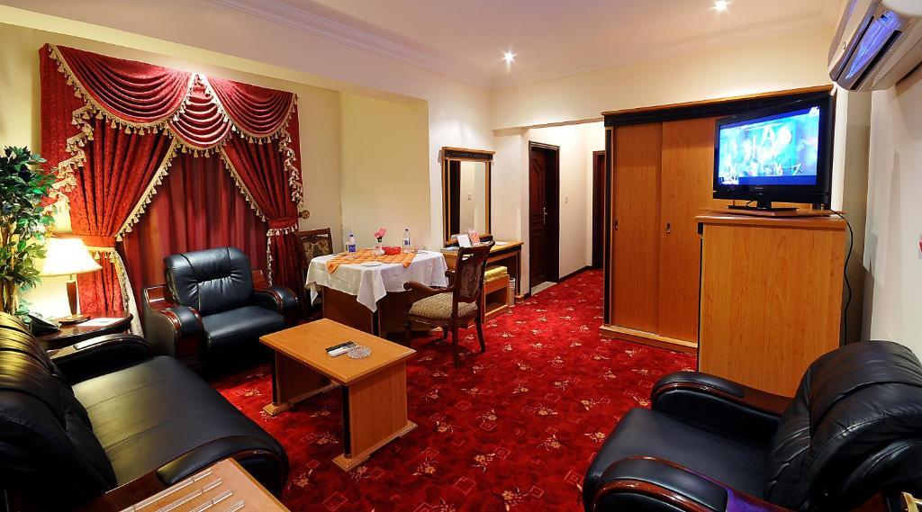 Hotel Crystal Palace 3*