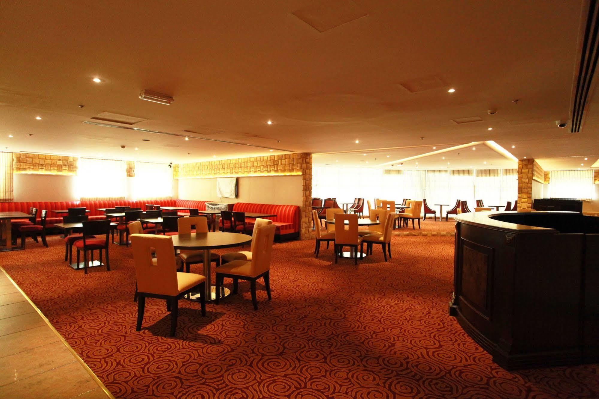 Golden Ocean Hotel Doha