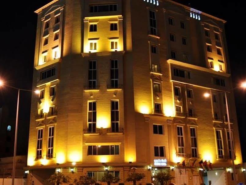 Khách sạn Asherij Doha