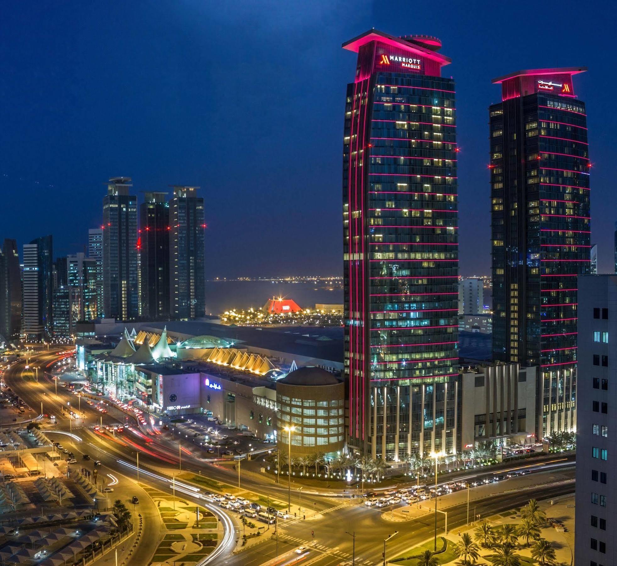 Hotel Marriott Executive Center 4*