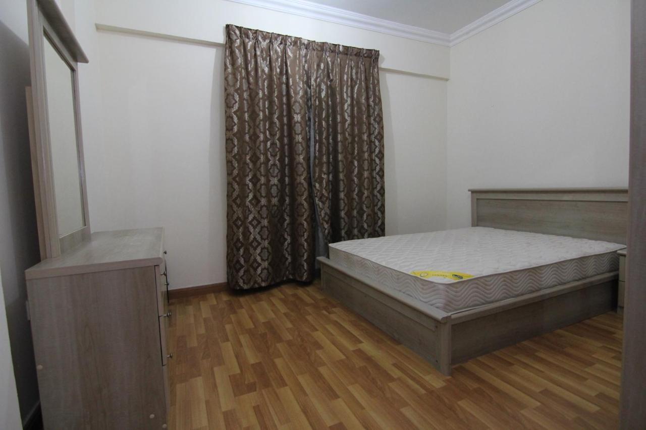 Apartment Tgi Doha