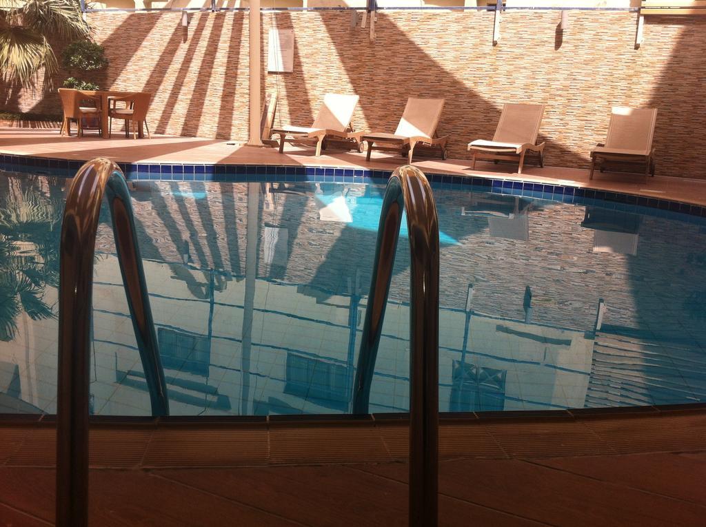 Retaj Al Sadd 2* Doha