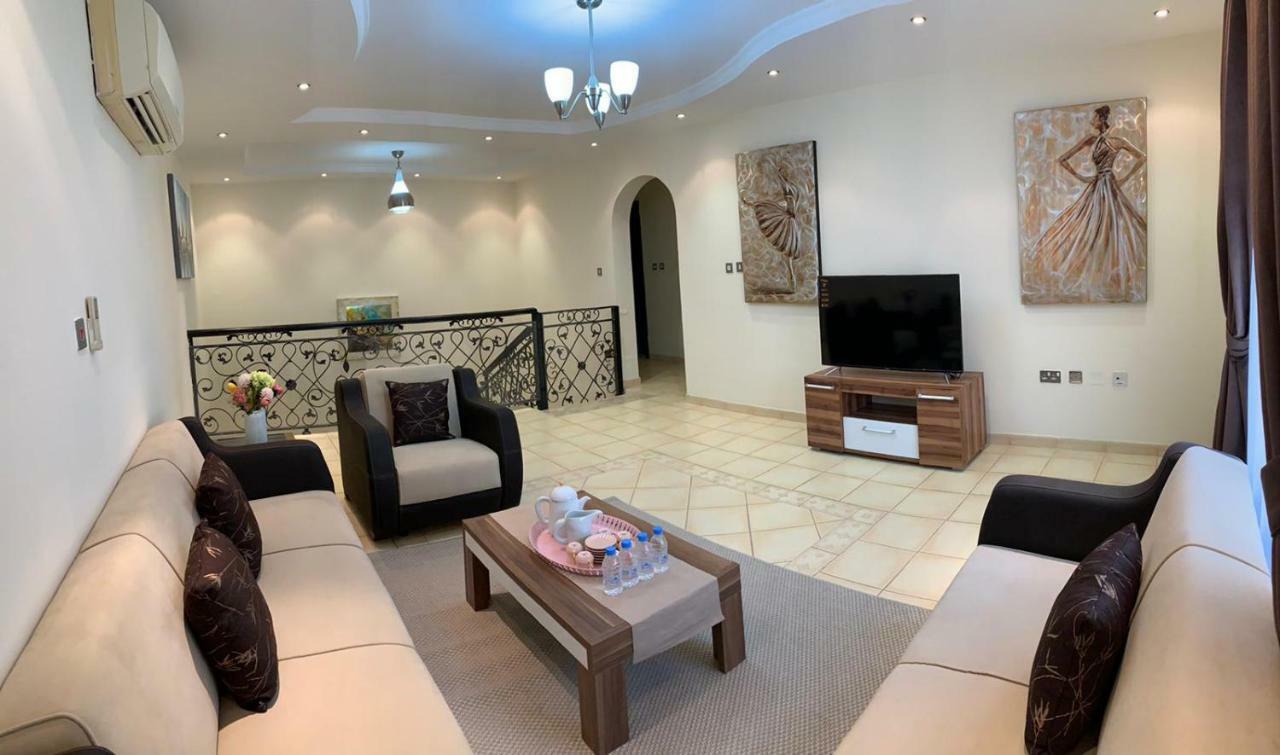 Villa El Patio Compound *