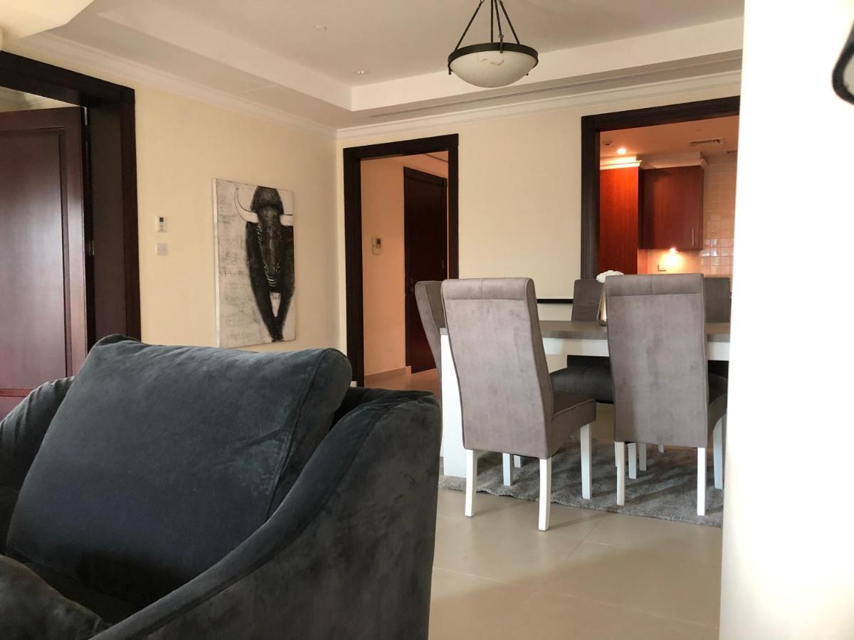 The Pearl Apartment *