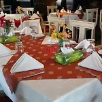 Al Nakheel Hotel