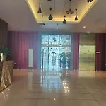 Elegant & Furnished Studio Apartment In The Pearl