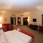 Grand Regal Hotel