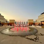 Luxurious Loft In Viva Bahriya, The Pearl