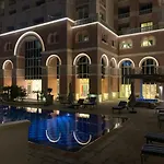 Luxury Furnished Studio Apartment In Pearl Doha With Swimming Pool And Gym