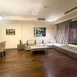 One Bedroom Apartment - Porto Arabia, Tower 5, The Pearl