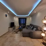 Lovely 3 Bedrooms In Doha Next To Metro Station