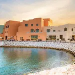 Mina Hotel & Residences