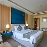 Al Mansour Suites Hotel