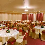 Treffen House Doha - Souq Waqif And Next To Msheireb Metro Station