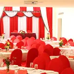 Cayam Hotel