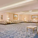 Sheraton Grand Doha Resort & Convention Hotel