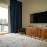 Luxury Chalet At Pearl Qatar