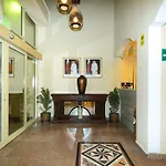 La Villa Hotel
