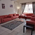 Q Hostel