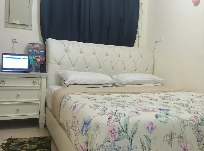 Comfy Studio Apartment