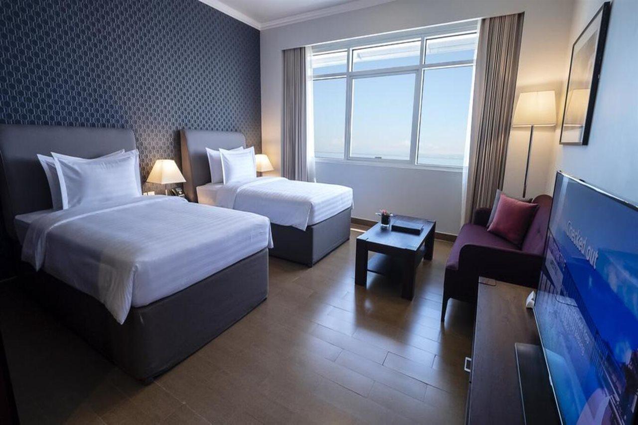 Aparthotel The Curve 4*