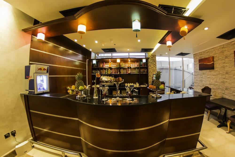 Hotel The Royal Riviera Doha
