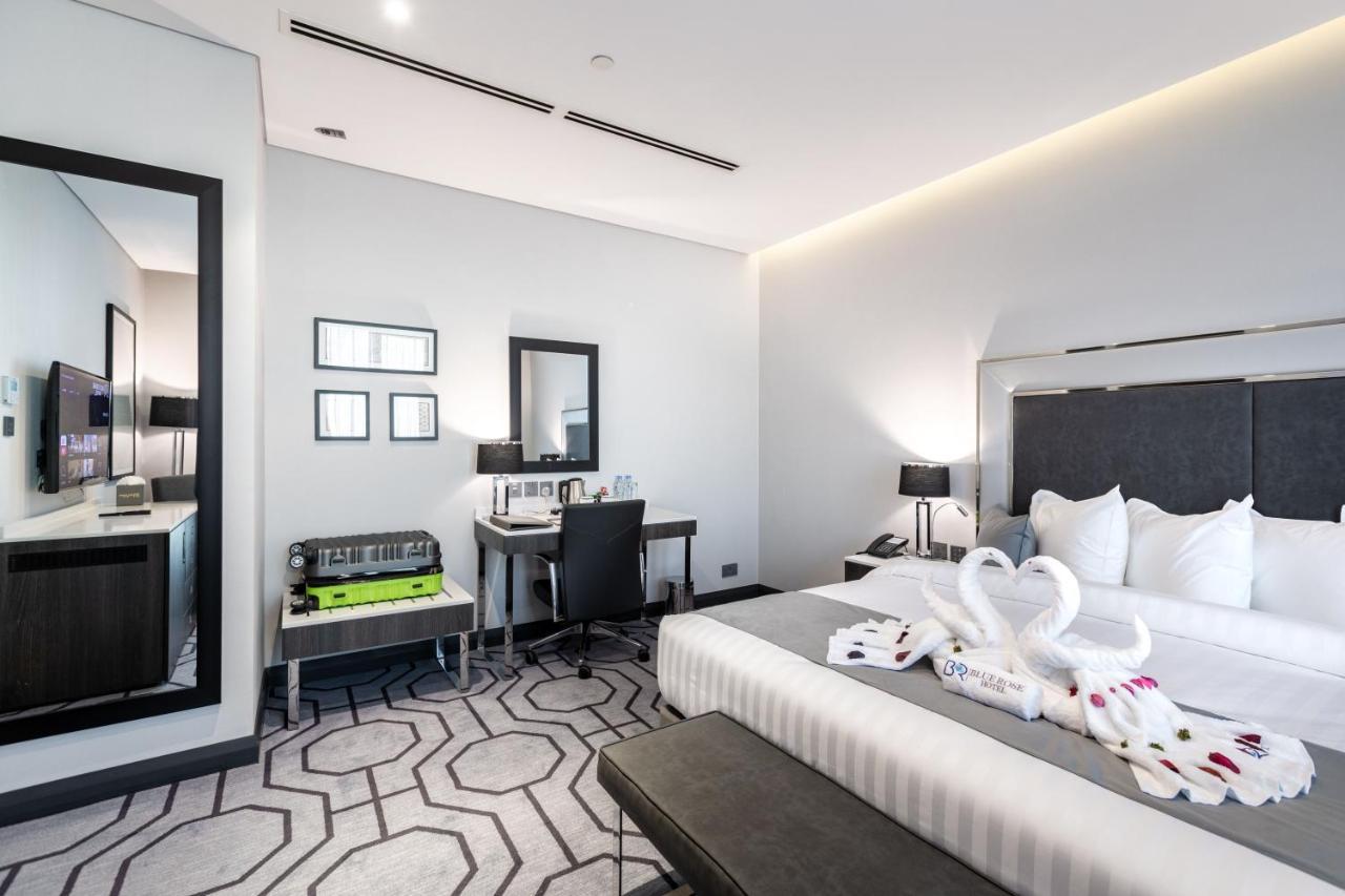 Hotel Blue Rose