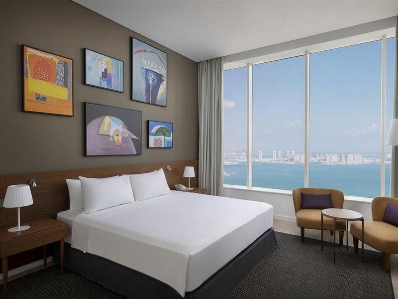 Aleph Residences, Curio Collection By Hilton Khách sạn hẻo lánh
