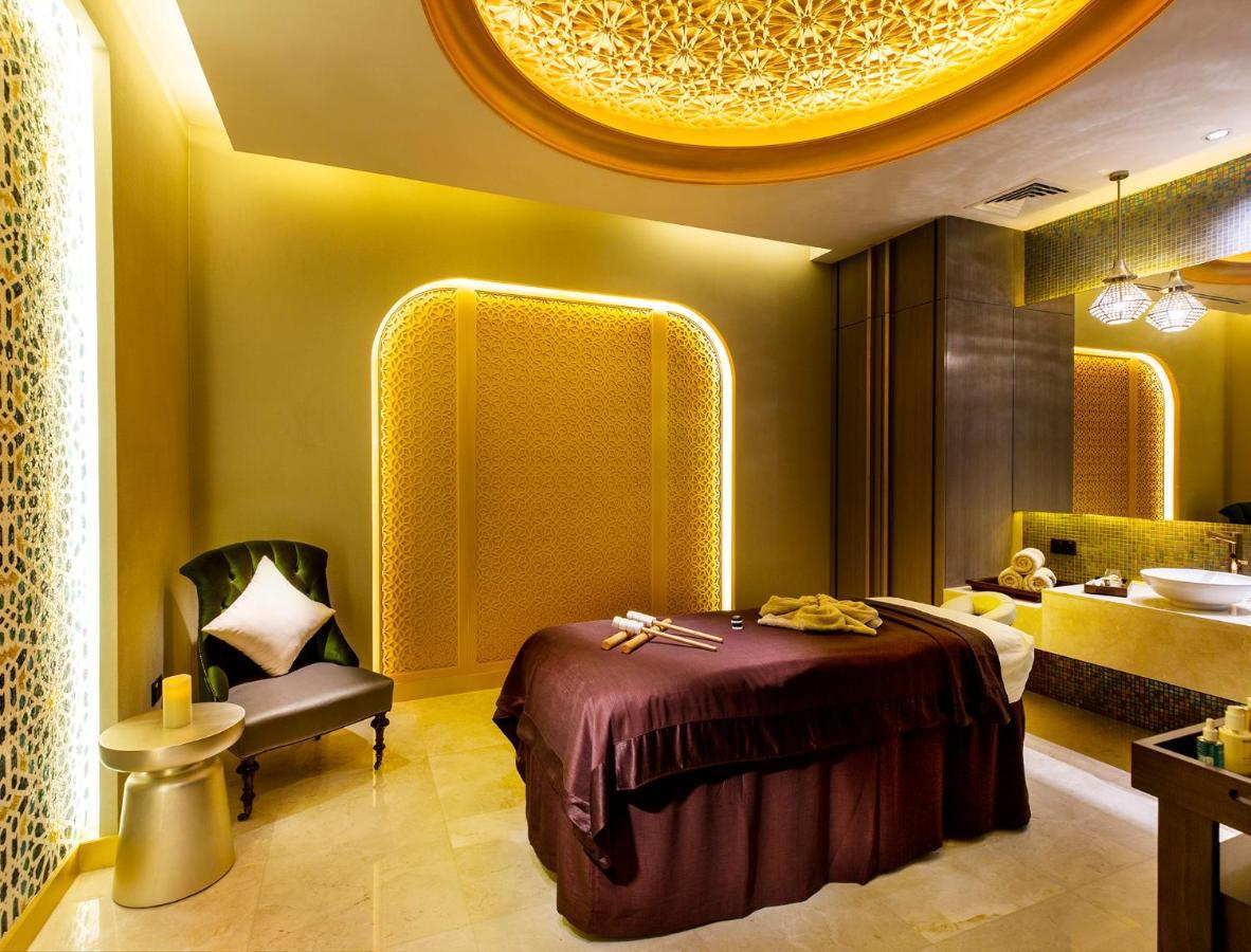 Ezdan Palace 5*
