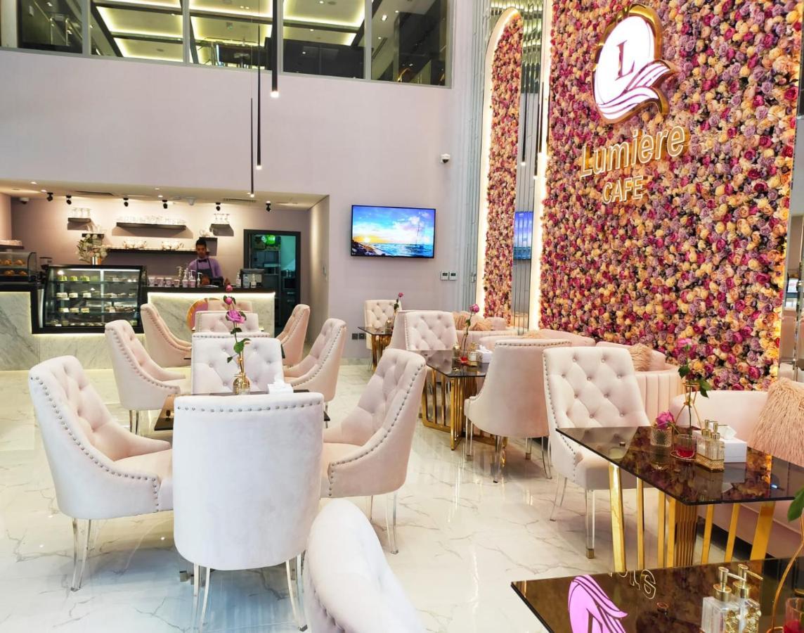 New Blue Rose Hotel