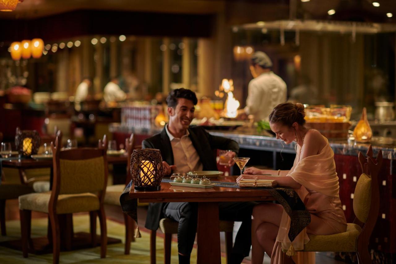 Grand Hyatt & 5*