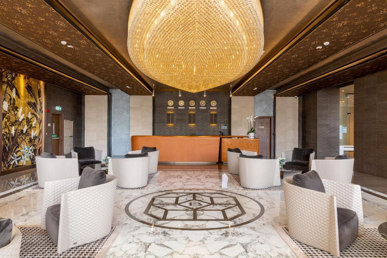 The Bentley Luxury & Khách sạn Doha