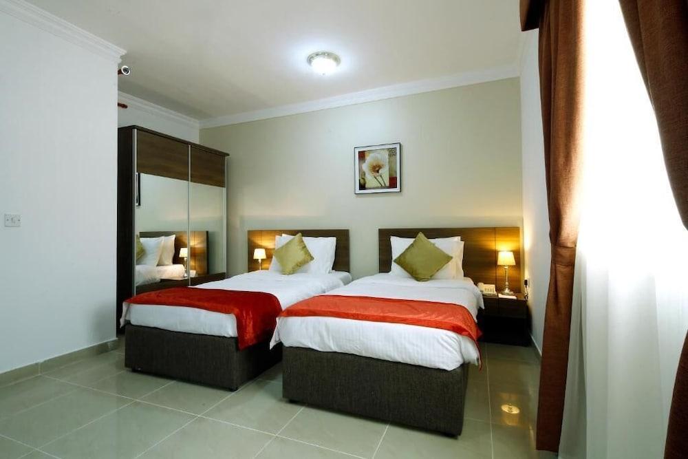 Aparthotel La Villa Inn Hotel Apartment 3*