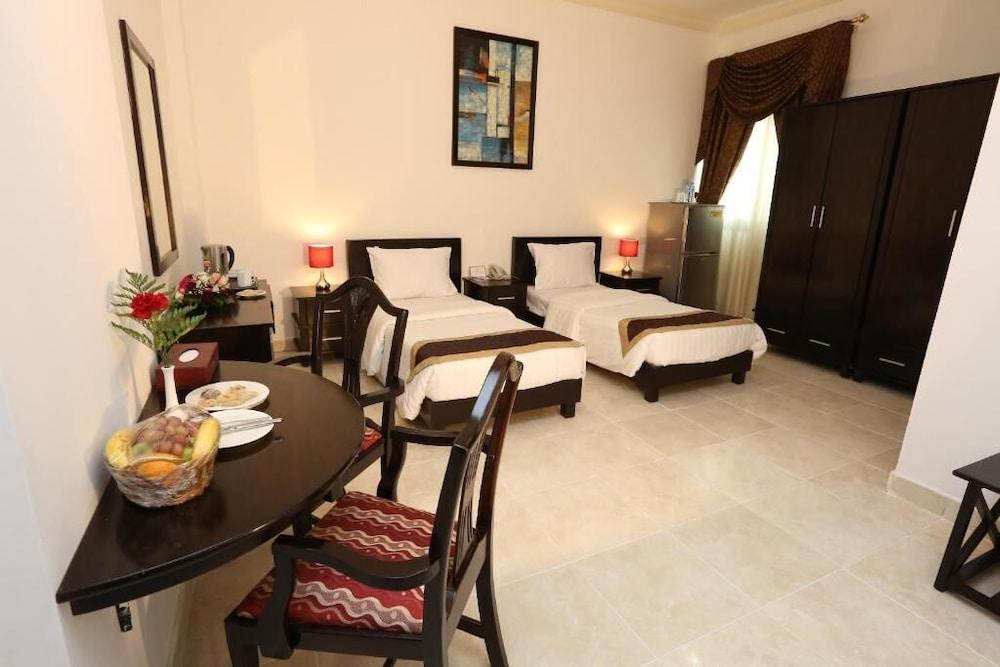 La Palace Hotel 2*