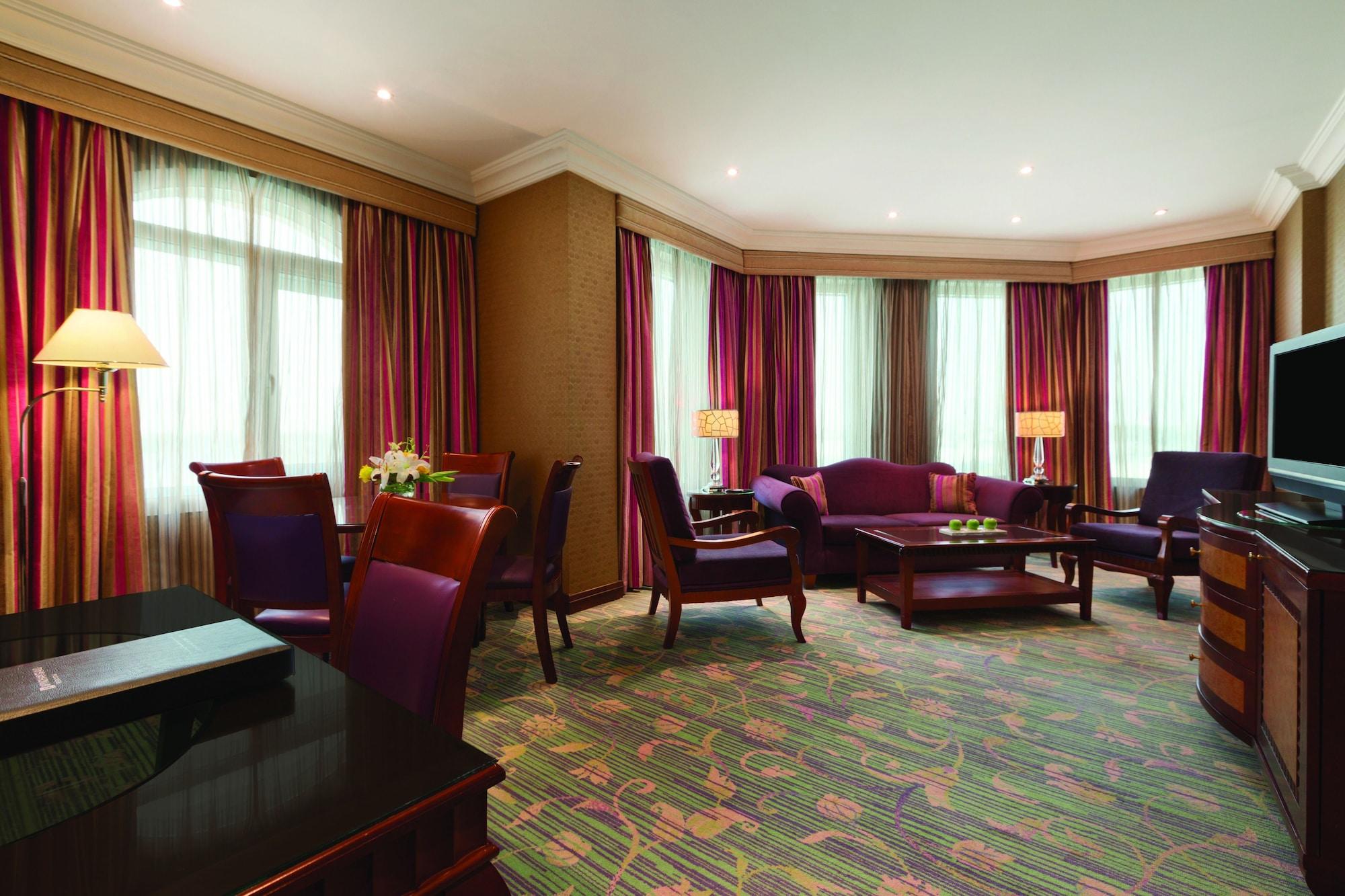 Grand Regency Doha, Trademark Collection By Wyndham Hotel Doha