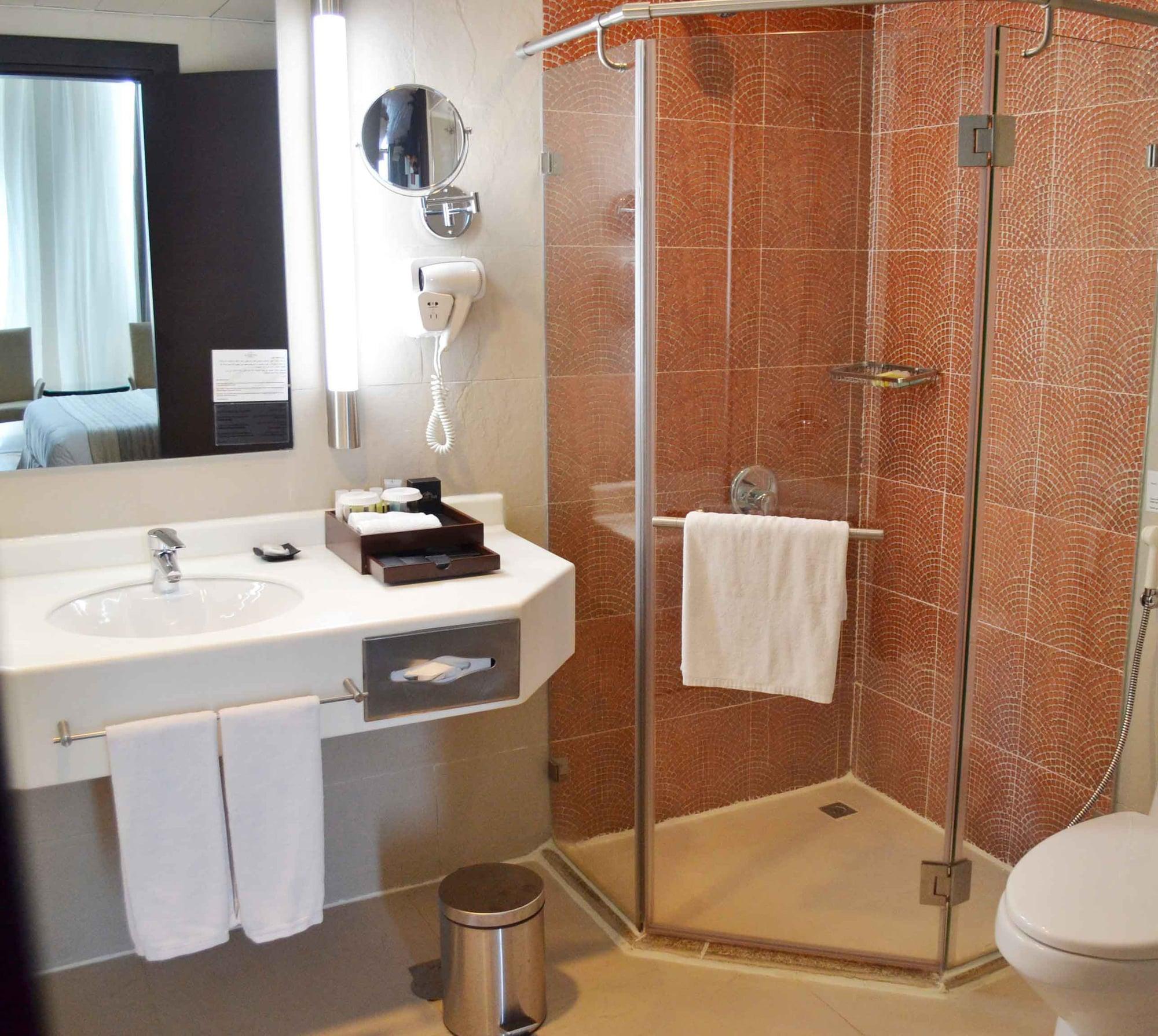 Aparthotel & Centre 4*