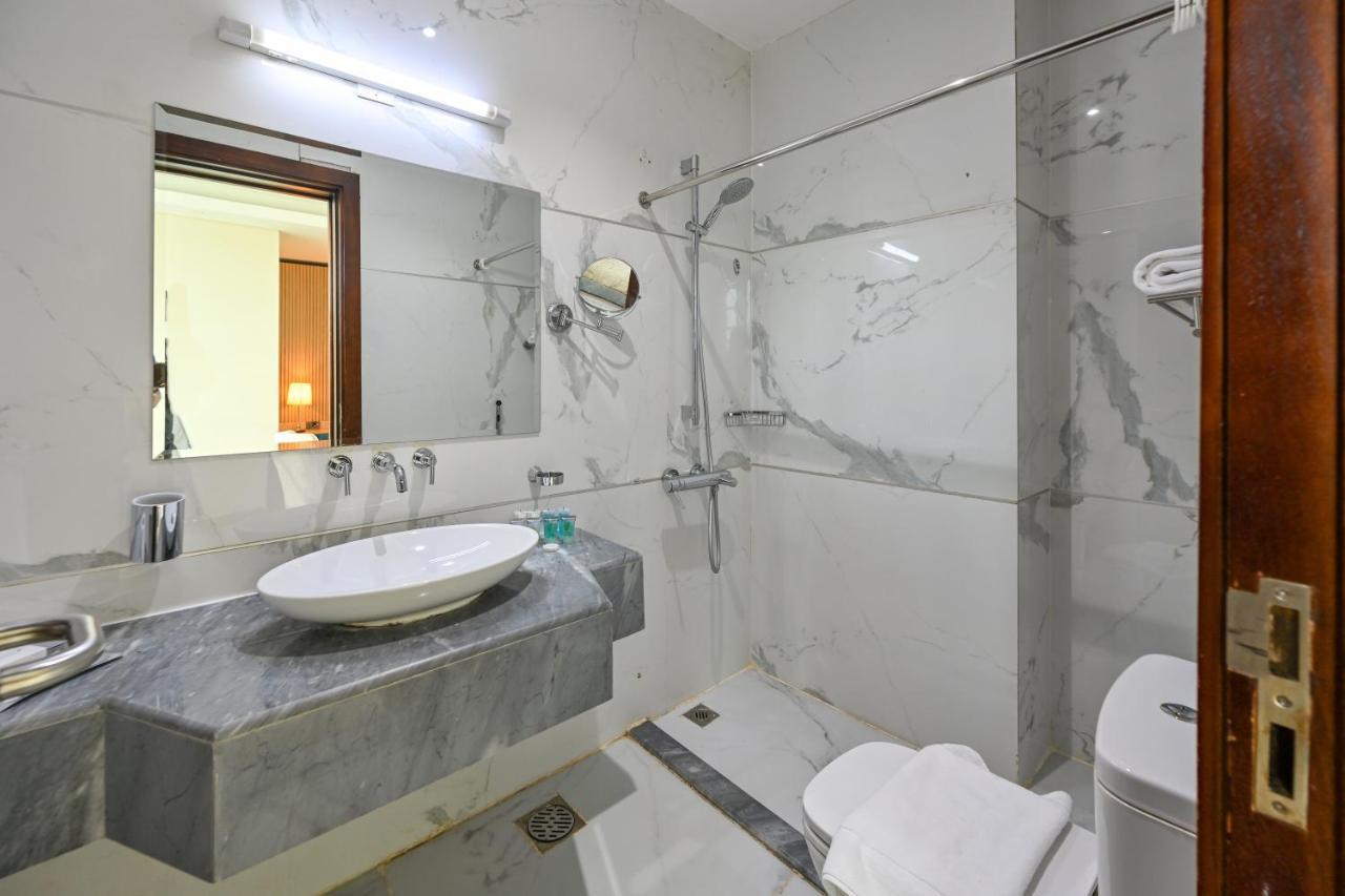 Al Mansour Hotel Doha