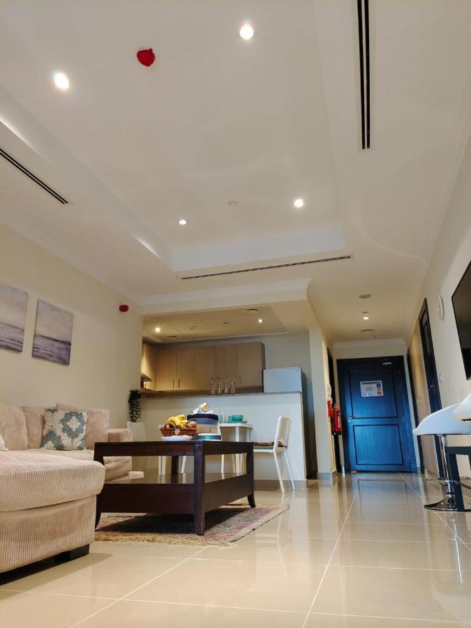 Apartment Sea View, Sunlit Studio In The Pearl Doha