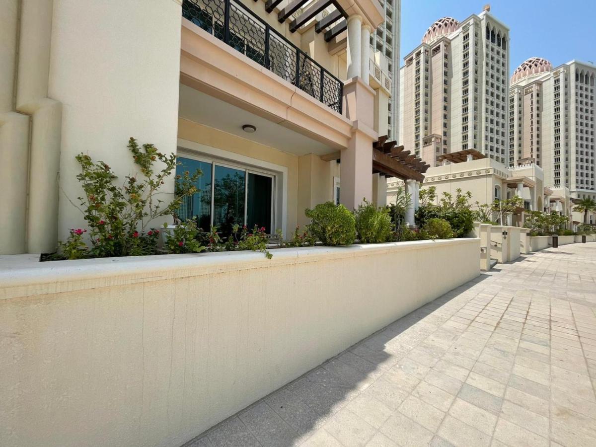 Apartment Unique 1 Bedroom Chalet Beach Front Doha