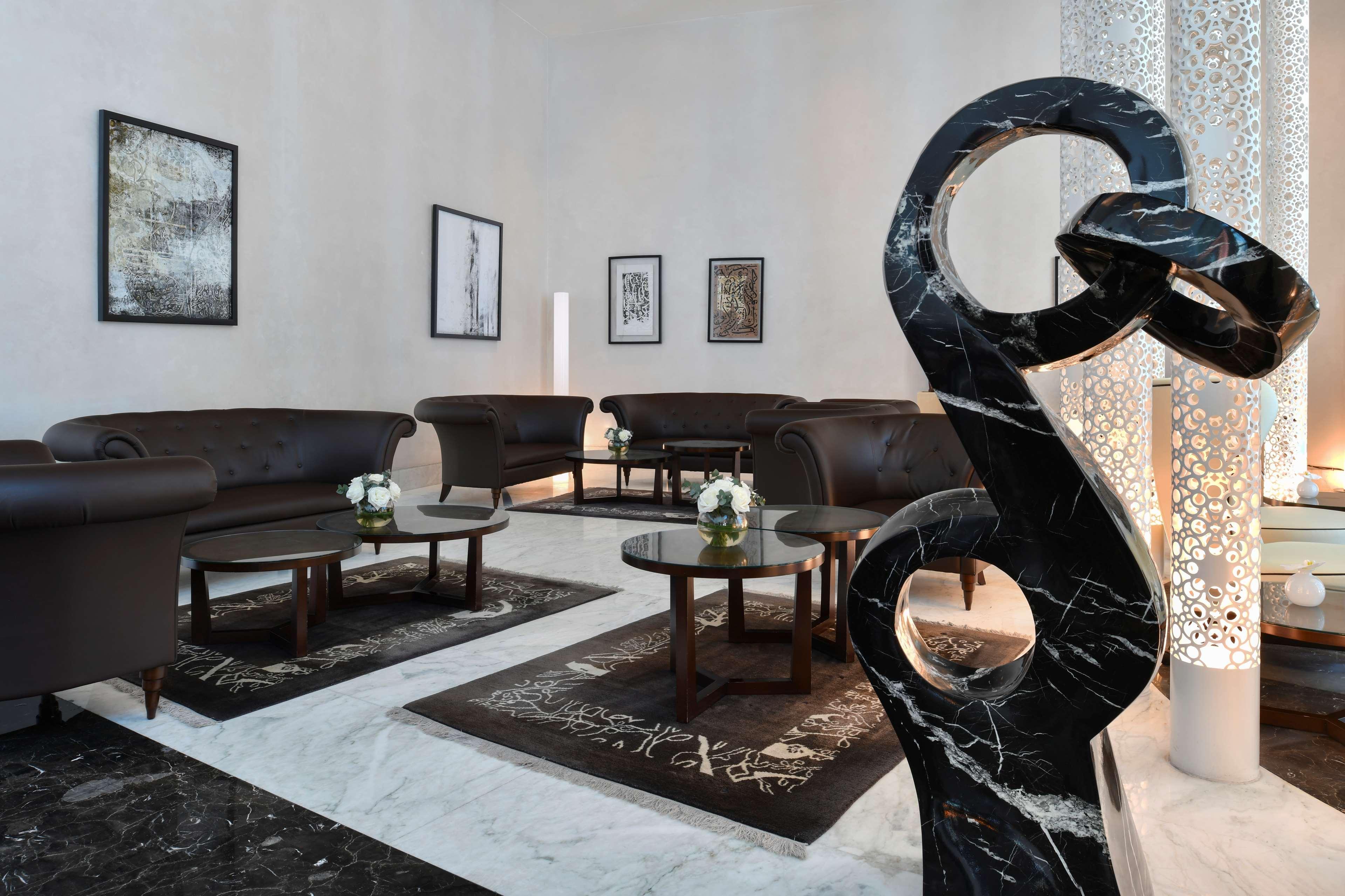 Kempinski Residences & Suites, Aparthotel