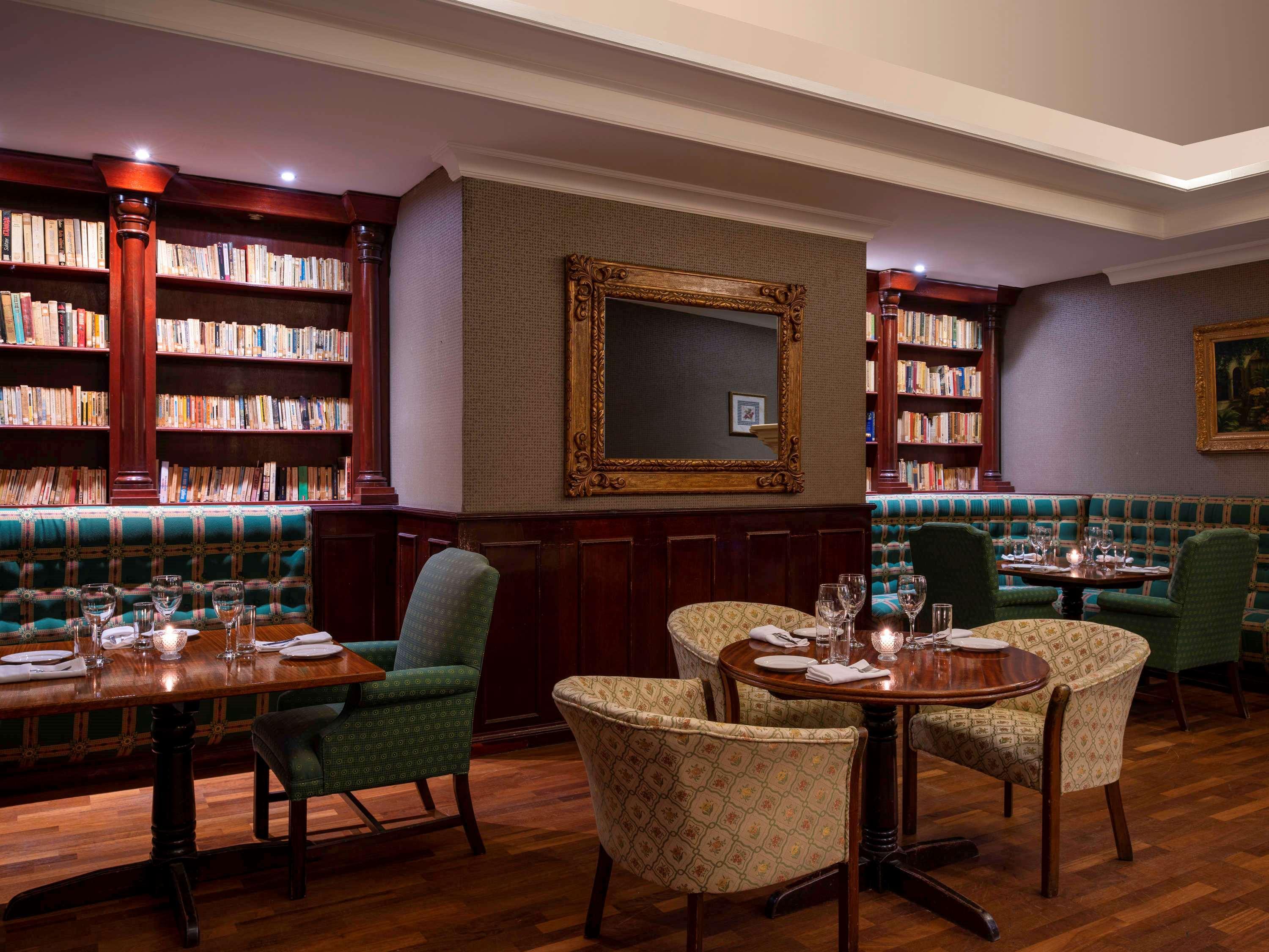 Treffen House - Souq Waqif And Next To Msheireb Metro Station 4*