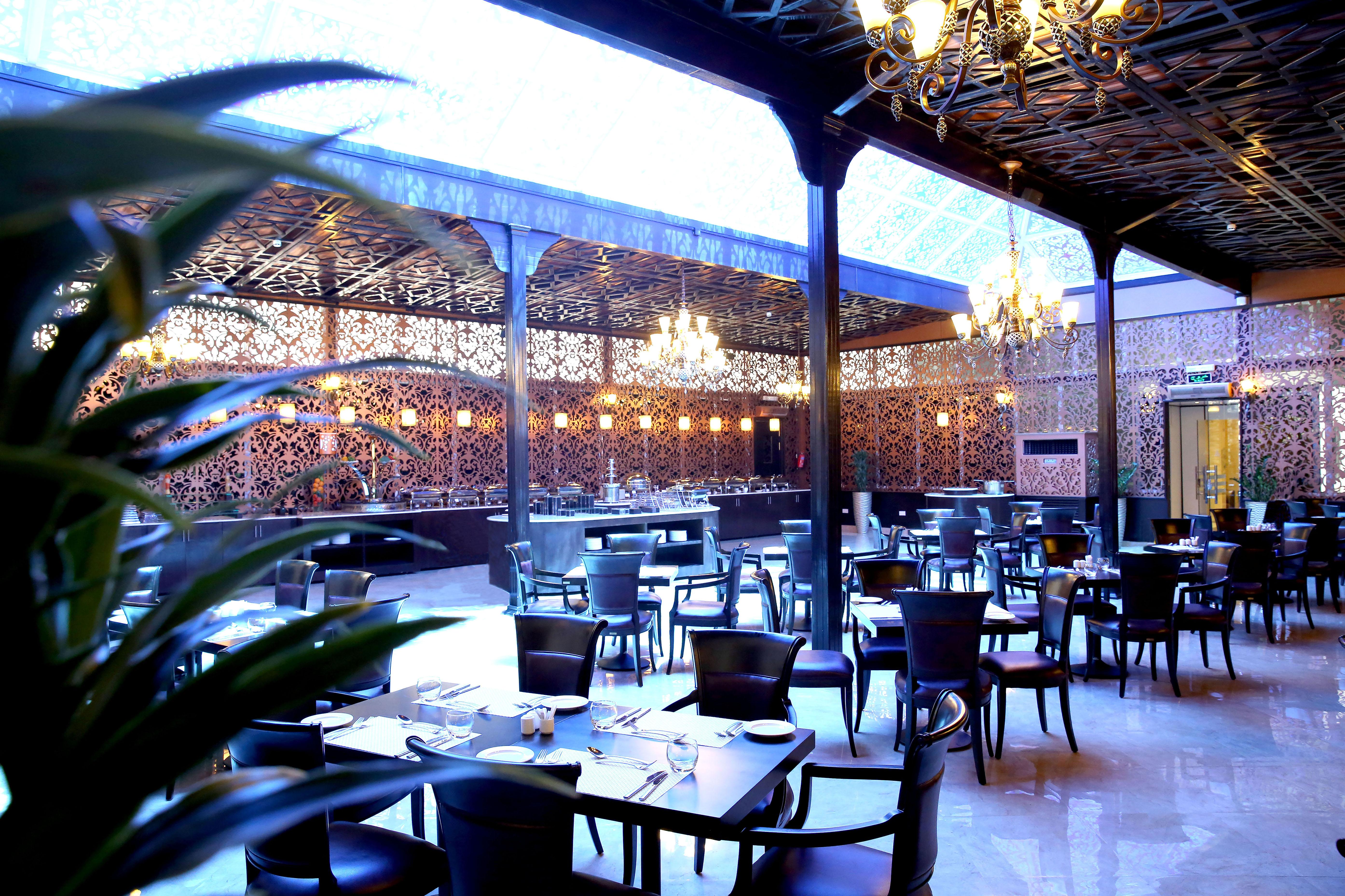 Ezdan Aparthotel 4*