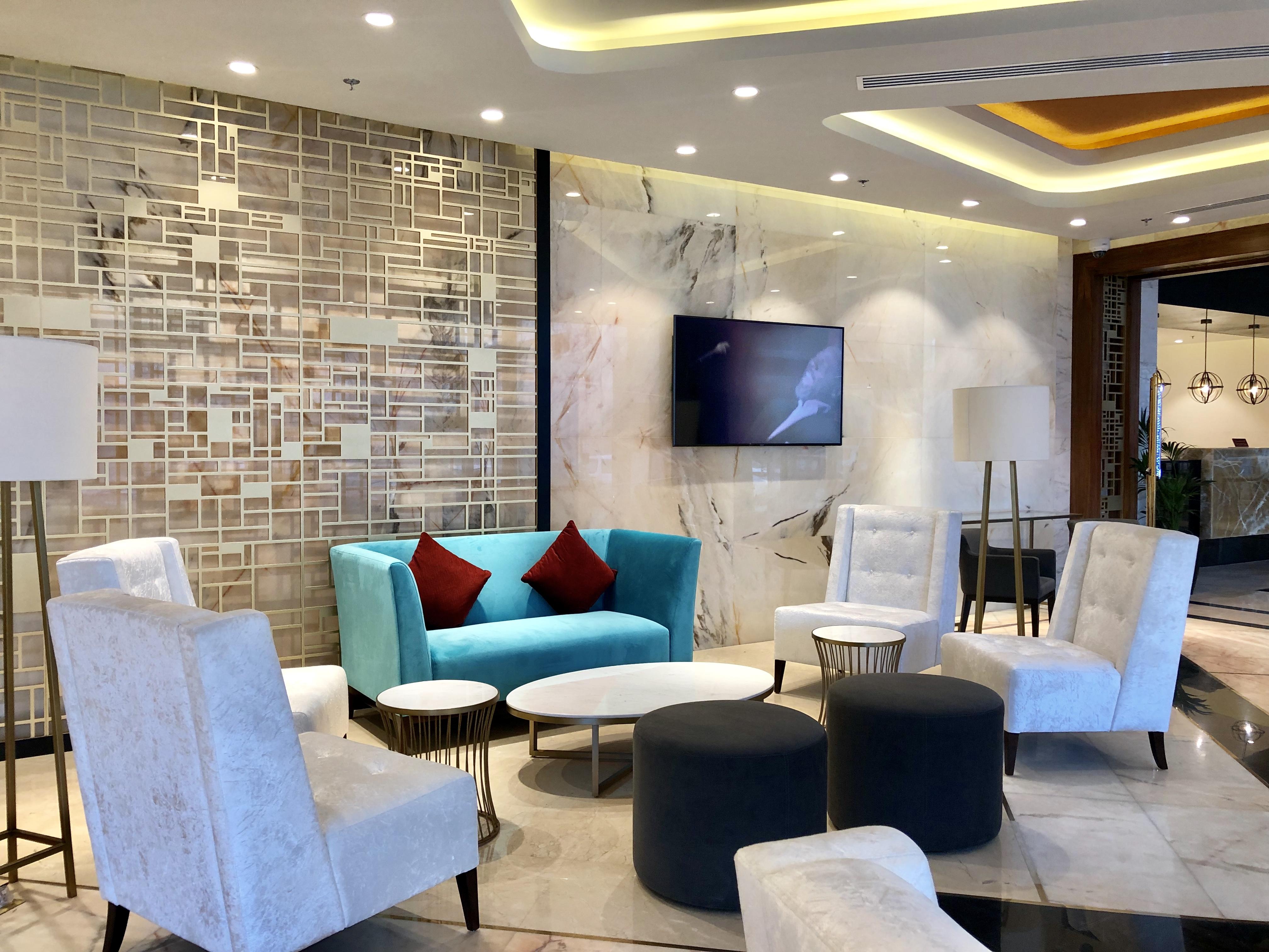 Century Hotel 4*