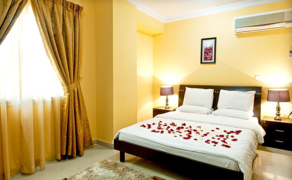Aparthotel La Villa Inn Hotel Apartment 3*