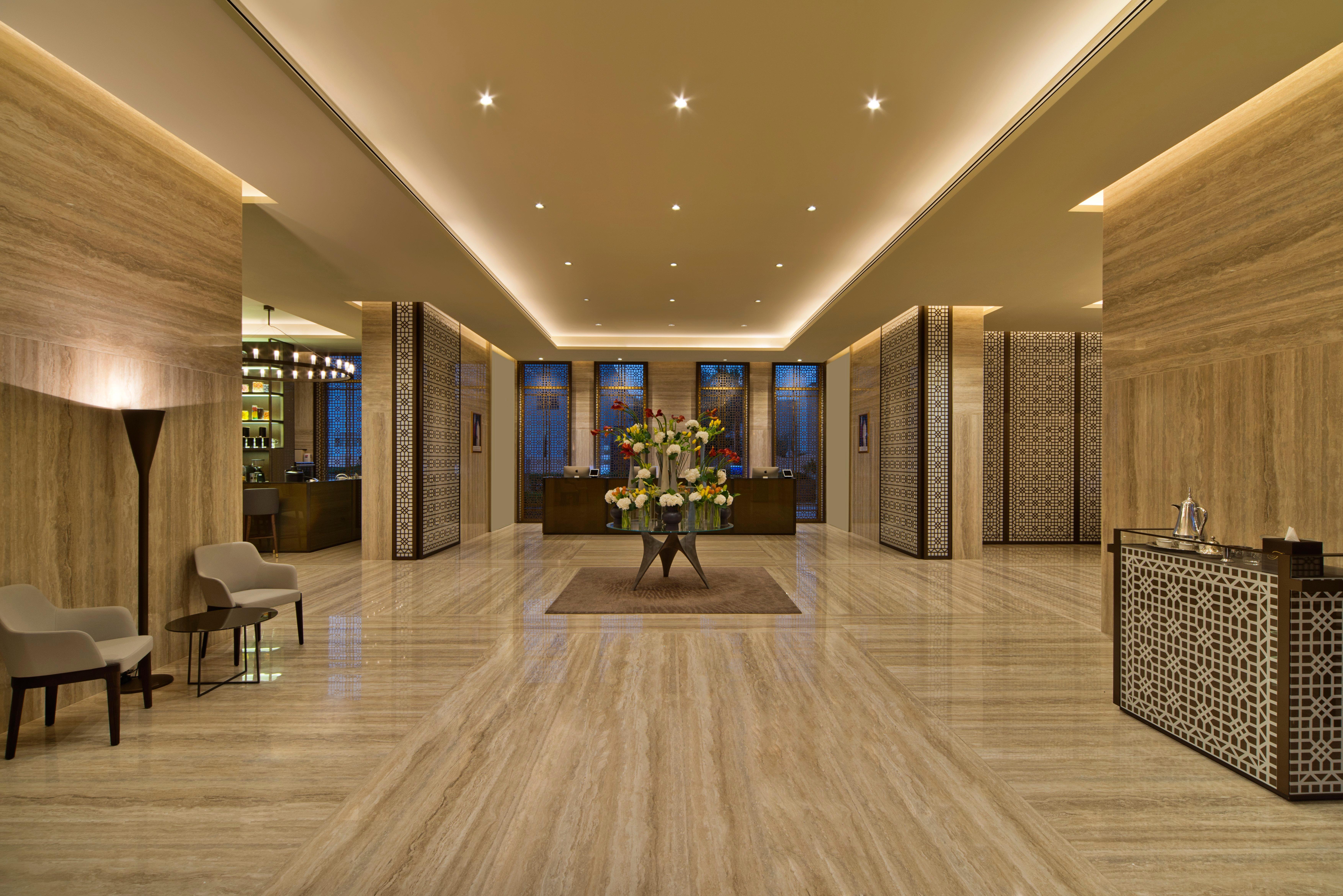 Voco Doha West Bay Suites By Ihg Hotel