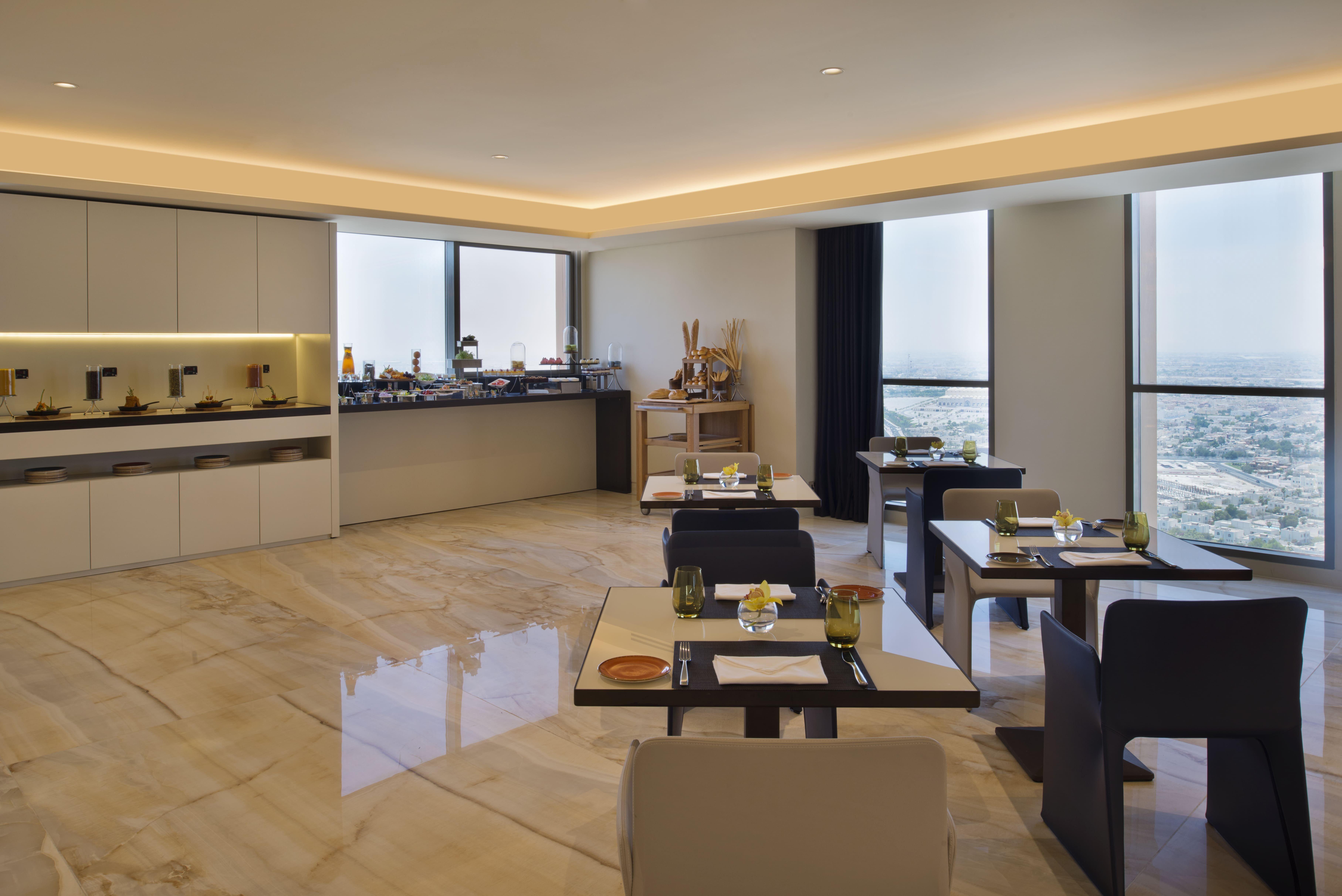 Hotel Voco Doha West Bay Suites By Ihg Doha