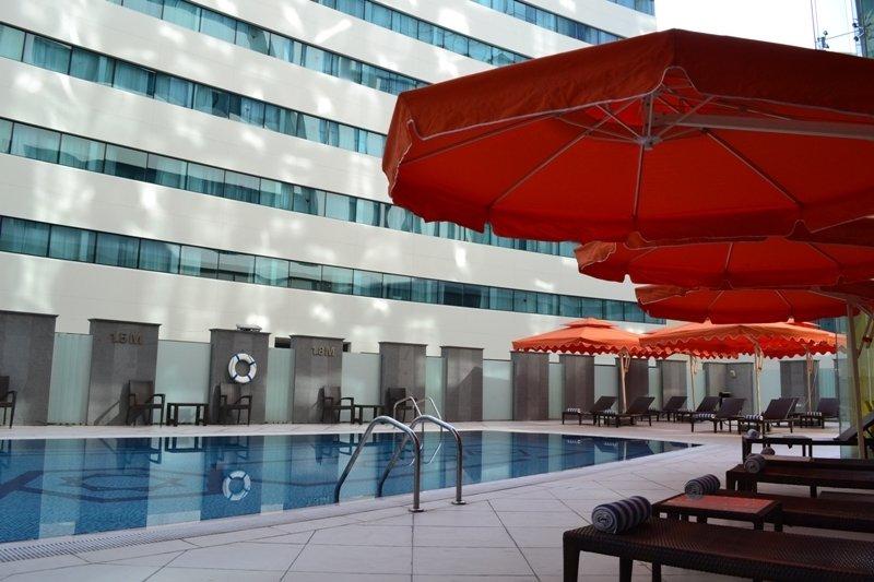 & Centre Aparthotel 4*