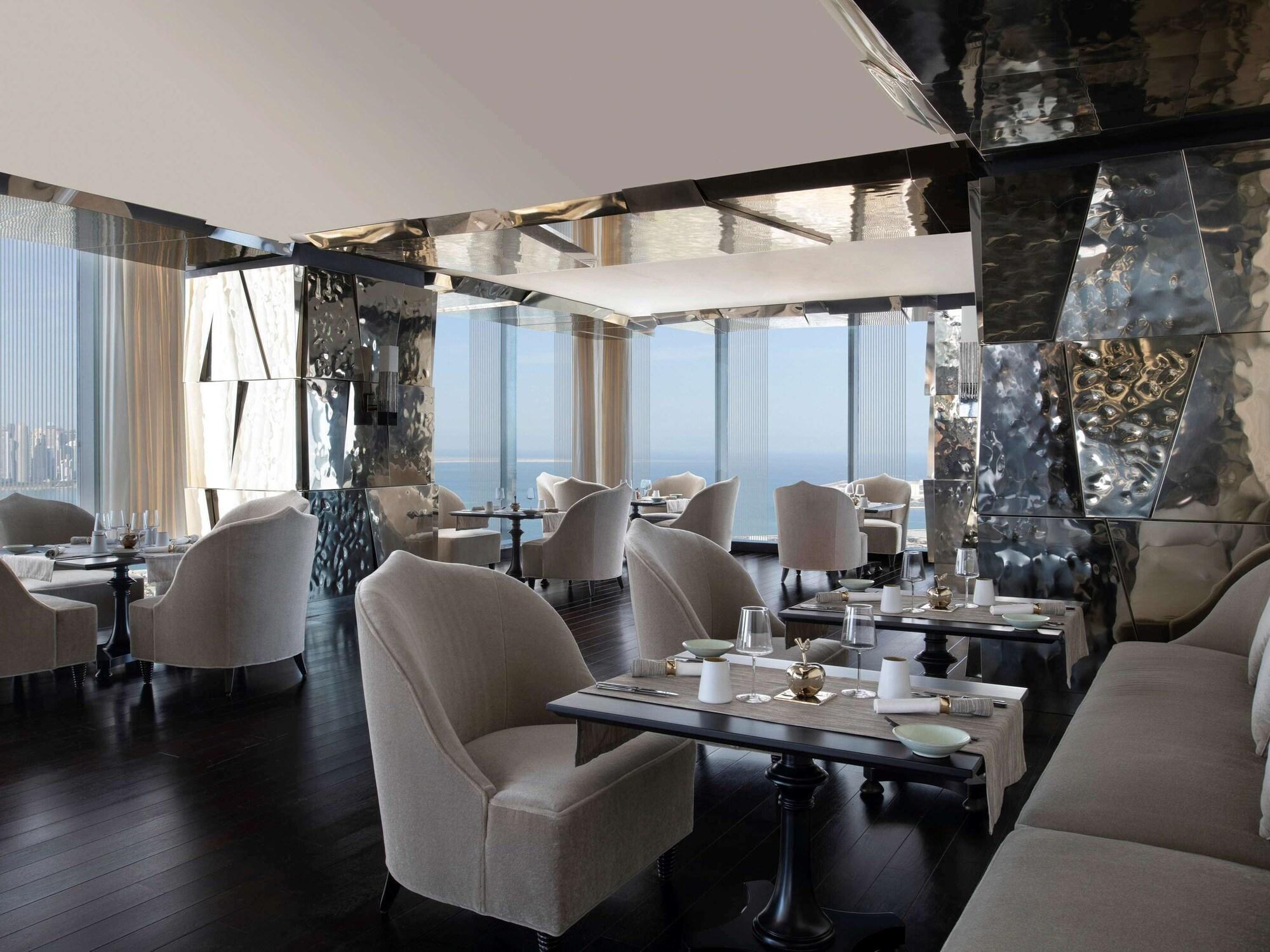 Banyan Tree Hotel 5*