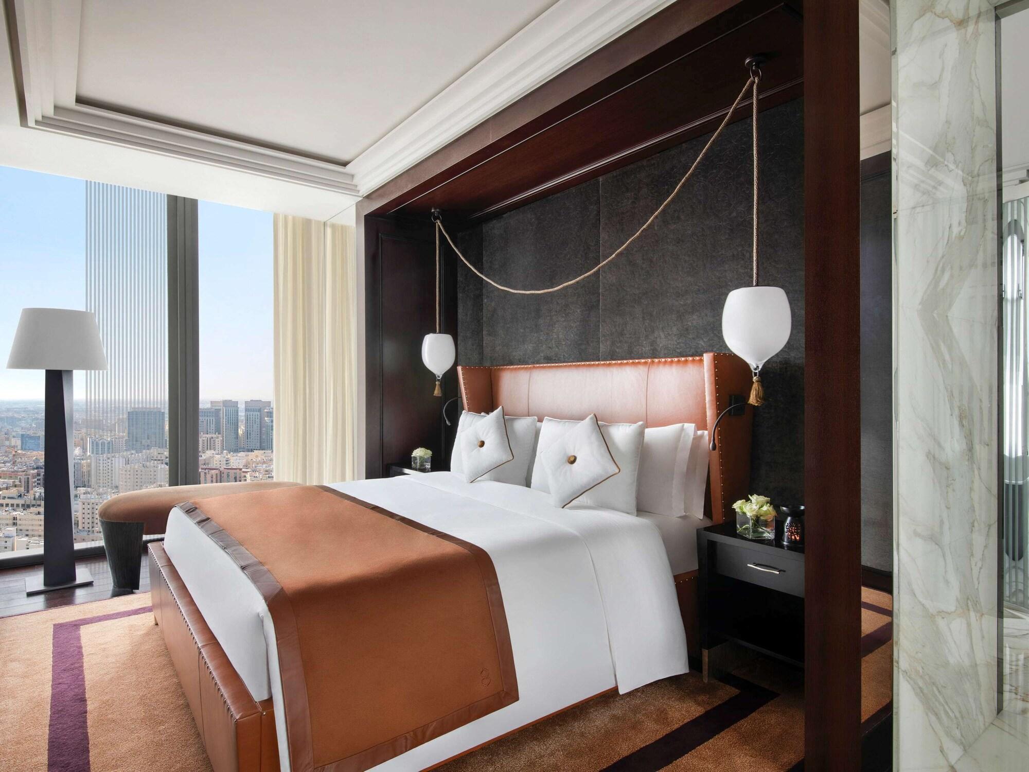 Banyan Tree 5*